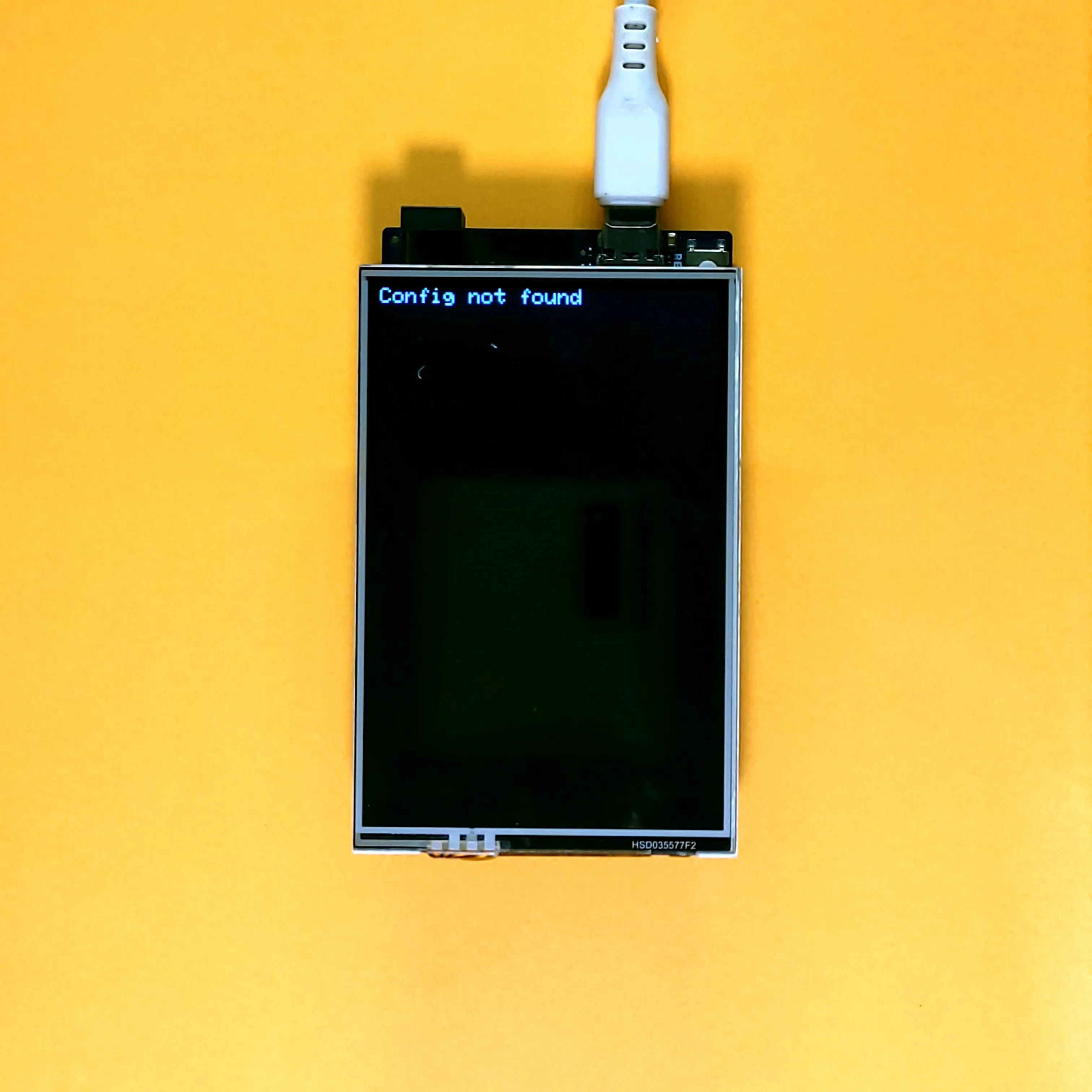 Image of ILI9486 TFT LCD with error message displayed (Config not found)